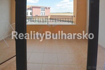 Prostorný zařízený apartmán 2+kk s výhledem na moře – Aheloy - 8