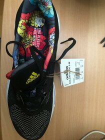 Nová běžecká obuv Adidas Solar Glide 5 - 8