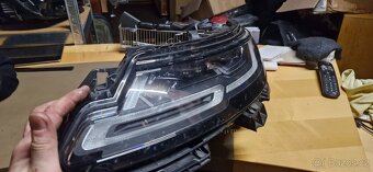 Leve predni svetlo range rover evoque L551 - 8