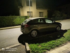 Fiat Bravo 1.9JTD - 8