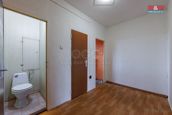 Pronájem bytu 2+1, 56 m², Chodov, ul. Revoluční - 8