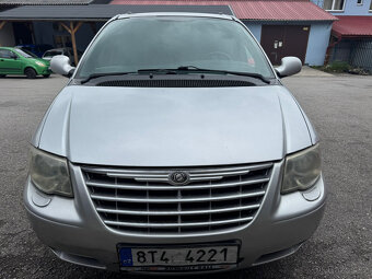 Chrysler Grand Voyager - 8