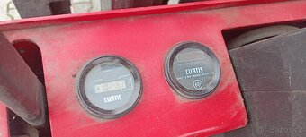 Vysokozdvižný vozík CURTIS elektro  1250 kg - 8