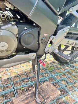 Honda CBR125R 2006 - 8