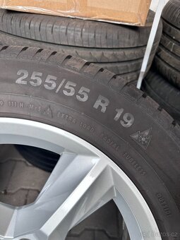 Zimní sada alu kol Audi Q7 R19 s top zimními pneu - 8