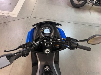 Prodám skútr Yamaha nmax 125 - 8