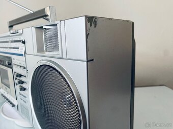 Radiomagnetofon Sharp GF 7500, rok - 8