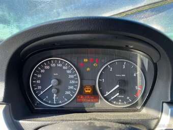 Komplet na náhradní díly-BMW E90 320D 120kW - 8