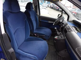 Peugeot 807, 2,2 HDI 1 - 8