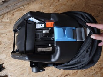 Autosedačka vajíčko Joie - 8