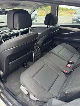BMW 535 I GT - 8