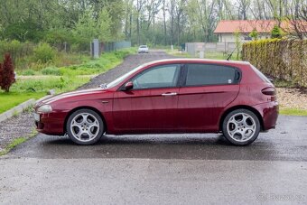Alfa Romeo 147 1.6 T.S. Progression - 8