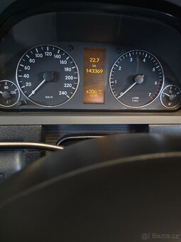 Mercedes A W169 150 manual - 8