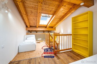Nabízíme k prodeji zařízený mezonetový apartmán 2+kk, 73 m2 - 8