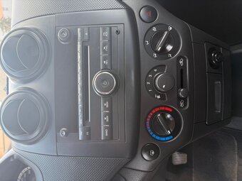 Chevrolet Aveo 1.2 - 8