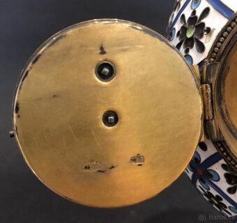 Starožitné Imperial Russian 88Silver Enamal Easter Egg - 8