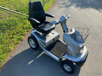 Čtyřkolový elektrický skútr pro seniory Afikim - 8