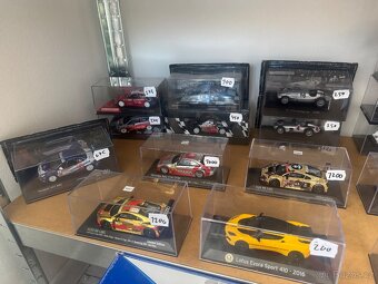 Altualizováno Modely 1:43 ixo minichamps cmr altaya porsche - 8