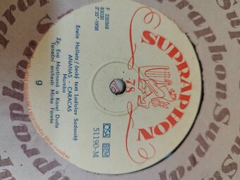 Gramofonové desky z 50. Let. Šelakové, nepoškrabané - 8