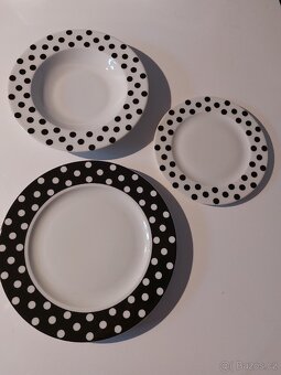 Nová sada českého porcelánu. - 8