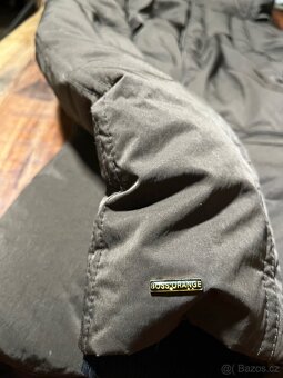 Nový péřový kabát Hugo Boss - 8