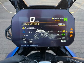 BMW R 1300 GS Trophy - 8