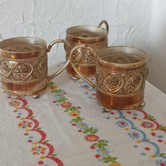 - - - Retro věci - - - - 8