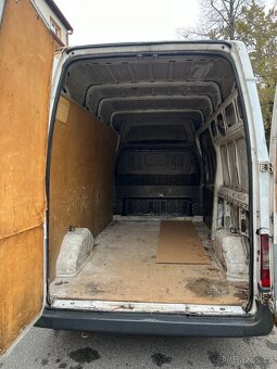 FORD TRANSIT 2.2 TDCI 300 - 8