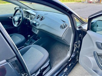 Seat Ibiza 1.4i 16V 63kW Style TEMPOMAT El. okna KLIMA 2010 - 8