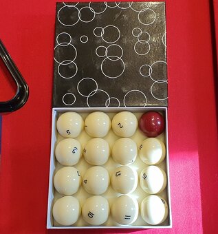 Kulečník Connelly Billiards 8ft - 8