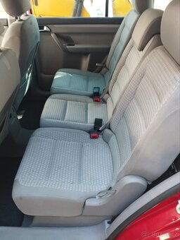 VW TOURAN 1.6 FSI,klima,7mistny - 8