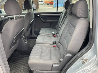 VOLKSWAGEN TOURAN 2.0 TDI 103 KW RV.2006 - 8