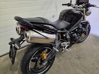 Triumph Street Triple 675 - 8