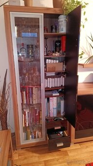 Sestava skříní nábytku do obýváku - 8