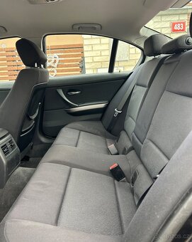 Bmw e90 325i 160kw SEDAN / MANUÁL / DIGIKLIMA - 8