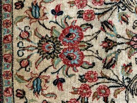 Perský luxusní hedvábný koberec 111x80 - 8