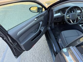 Volkswagen Passat B8 2.0TDi r.v. 2022 manuál Navi led - 8