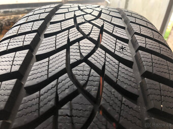 5x108 r19 kola xc40 volvo disky alu 19 235 50 rafky XC40 40 - 8