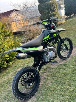 Stomp YX 140 - 8