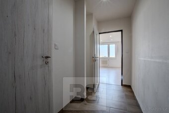 Pronájem byty 1+kk, 27 m2 - Praha - Háje, ev.č. N08115 - 8