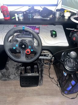 Logitech G29 Driving Force s radici pakou - 8