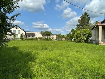 Stavební pozemek Kovalovice, CP 2348 m2 - 8