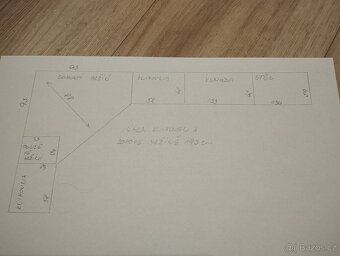 Studentský nábytek - 8