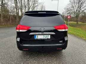 Sienna 3.5 V6 4WD automat 7 místné s odečtem DPH - 8