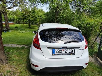 Ford Fiesta 1.4 - 8