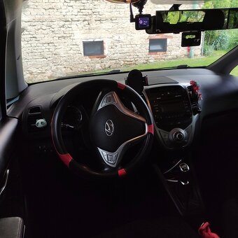 Hyundai IX20, 1,6i, 92kW, 2019 - 8