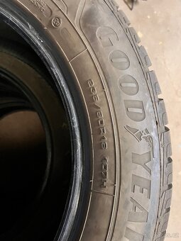 235/60 R18 107H zimní pneu GoodYear - 2023 - 8