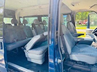 Ford transit 9 míst, 2,2 tdi-85kw.r.v.2010 - 8