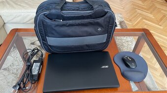 Prodám Acer Aspire E15 - 8