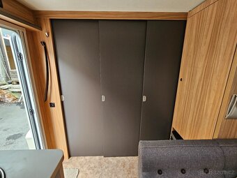 Prodám obytný přívěs Hymer Eriba Exciting 560 - 8